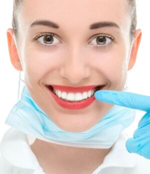 Sağlıklı Dişler İçin Nelere Dikkat Edilmelidir?